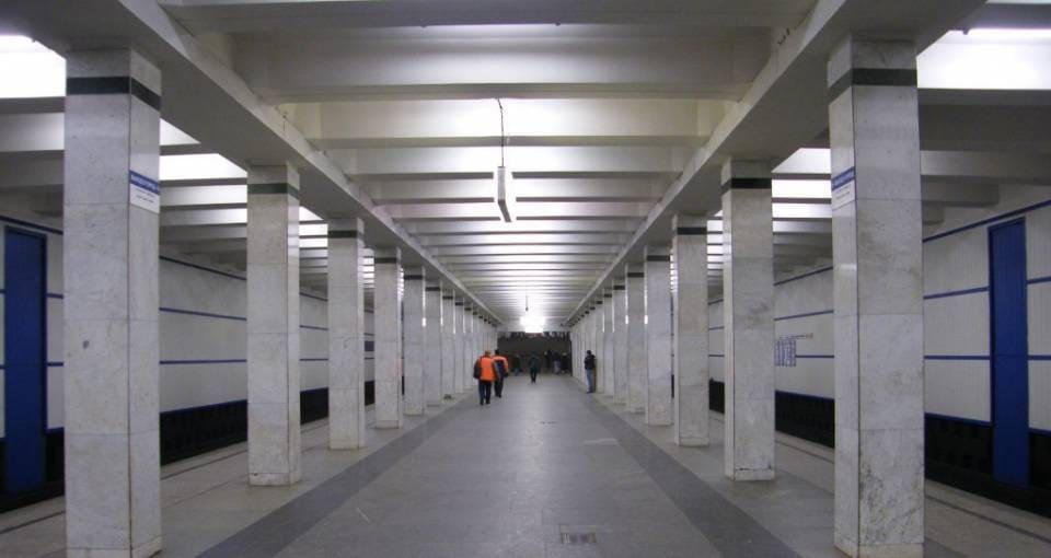 Станция метро Академическая
