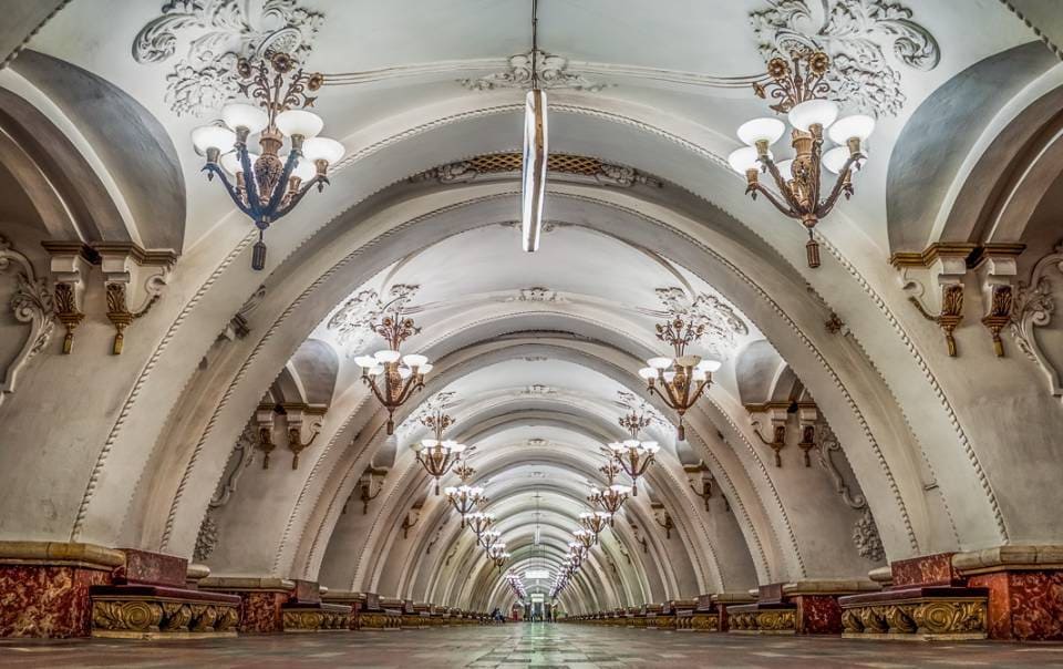 Станция метро Арбатская синяя