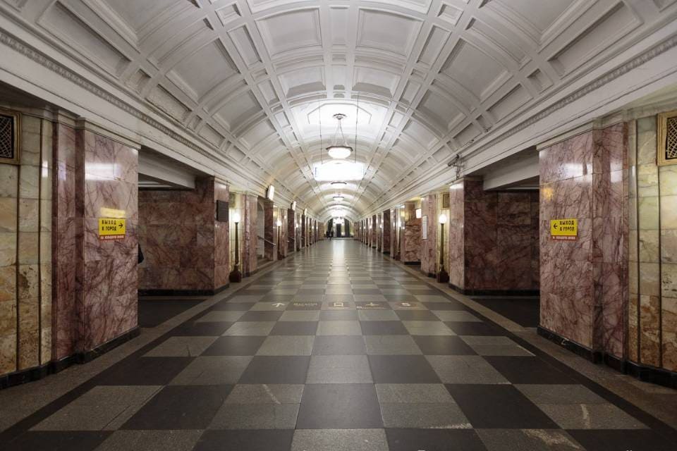 Станция метро Белорусская